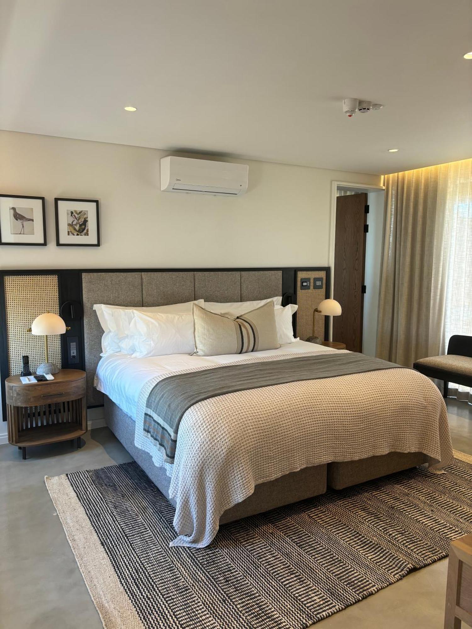 Vergenoegd Loew Boutique Hotel & Spa Cape Town Exterior photo